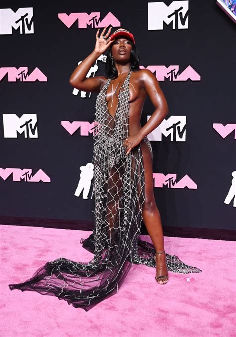 MTV VMAs add Best Trending Video, Most Iconic Performance.